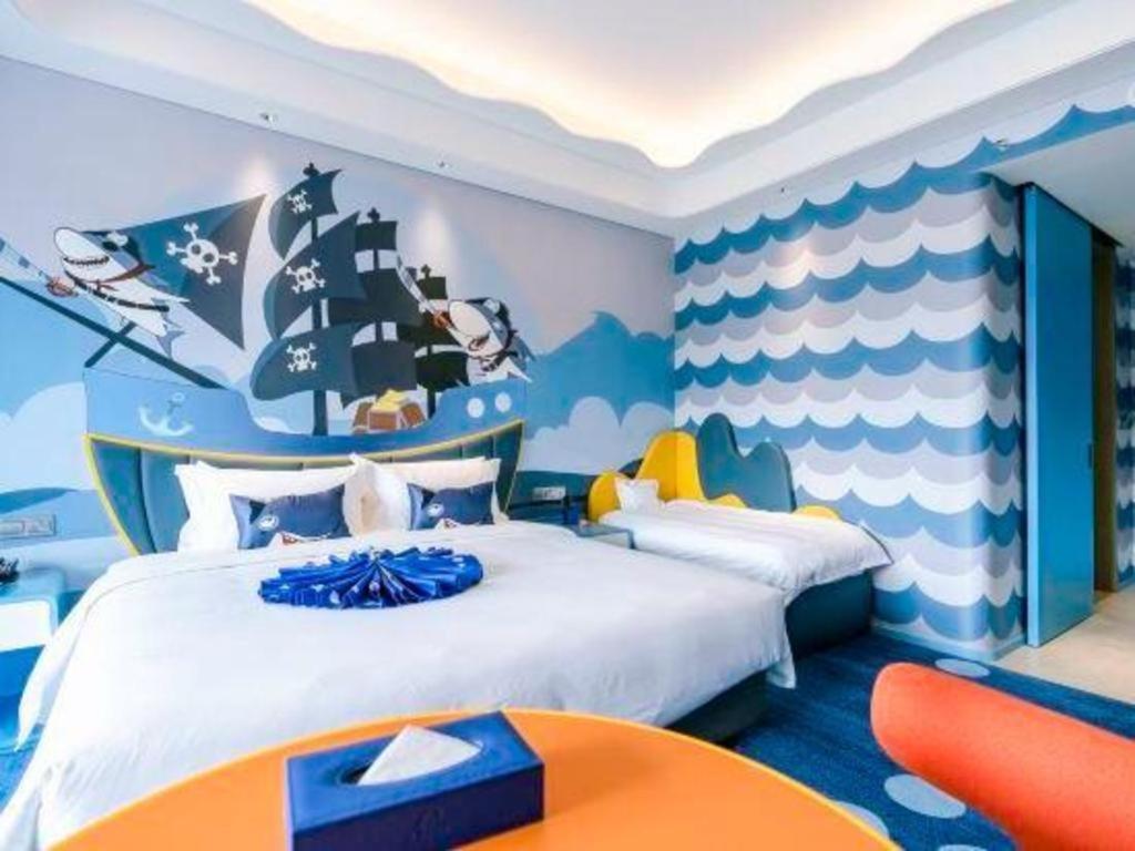 Dolphin Bay Hotel Kunming Exterior photo