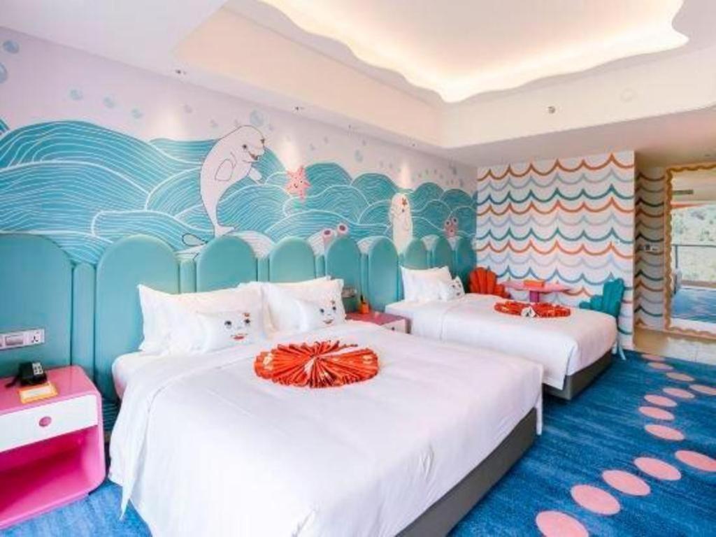 Dolphin Bay Hotel Kunming Exterior photo