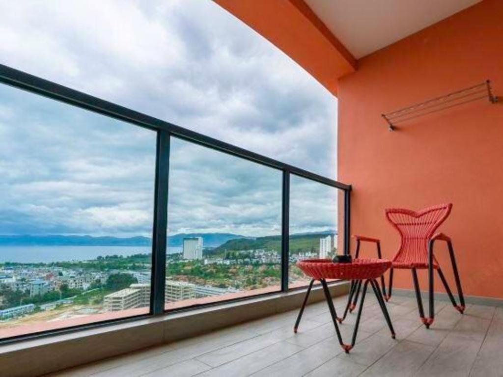 Dolphin Bay Hotel Kunming Exterior photo