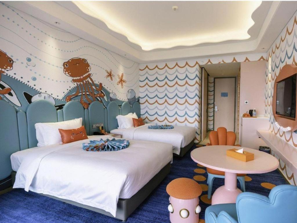 Dolphin Bay Hotel Kunming Exterior photo