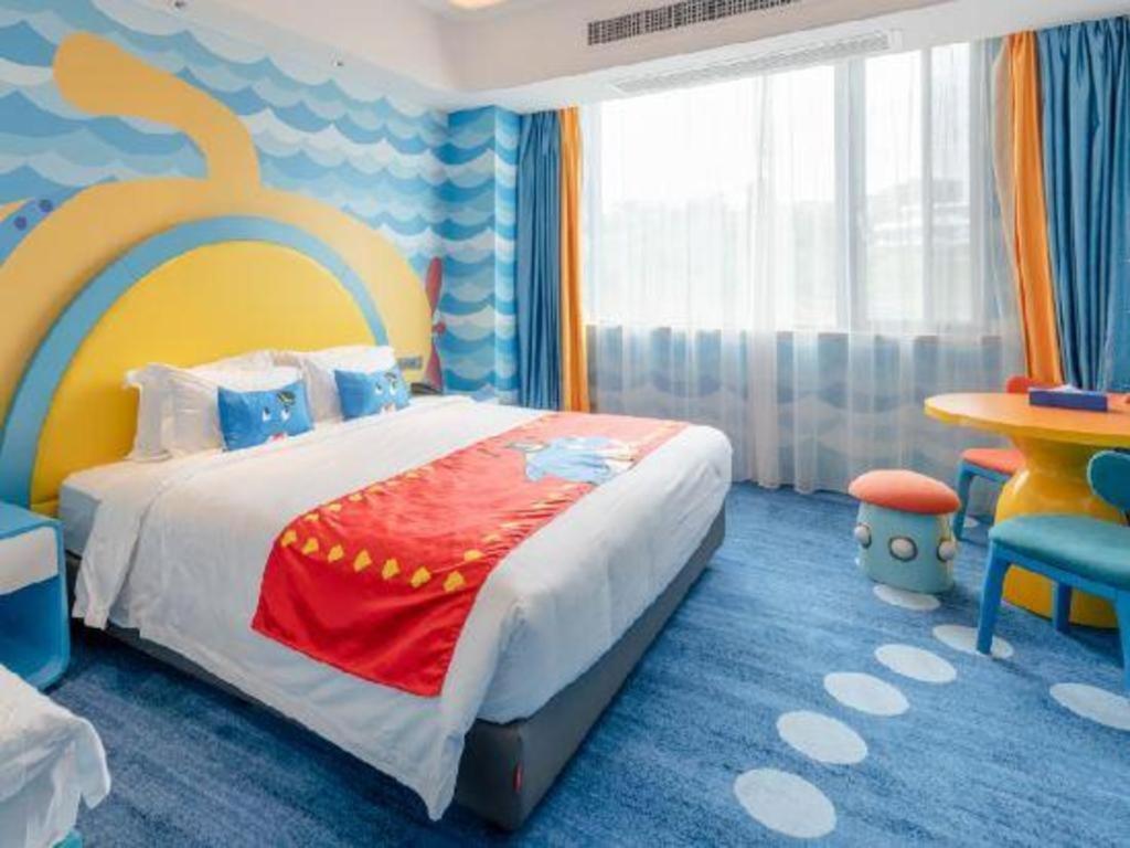 Dolphin Bay Hotel Kunming Exterior photo