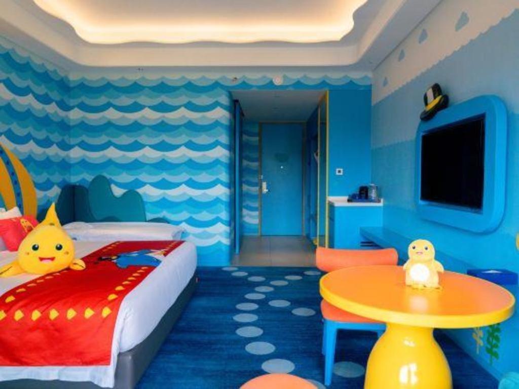 Dolphin Bay Hotel Kunming Exterior photo