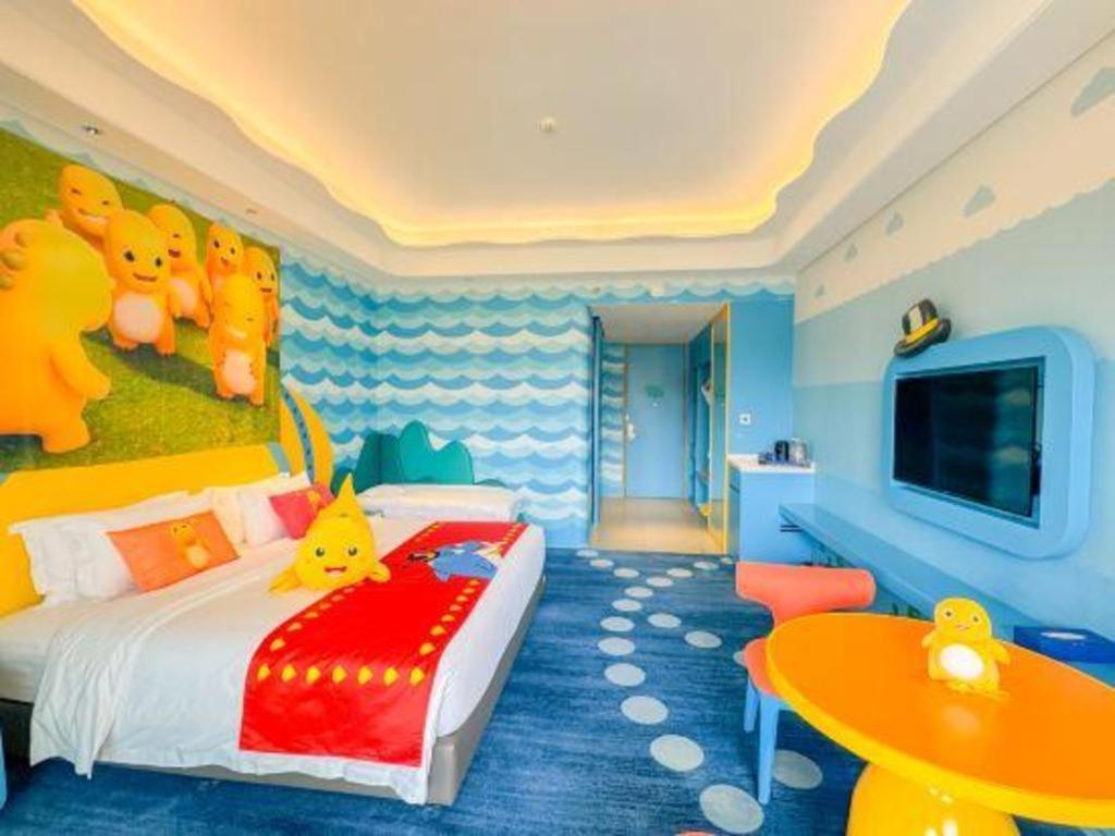 Dolphin Bay Hotel Kunming Exterior photo